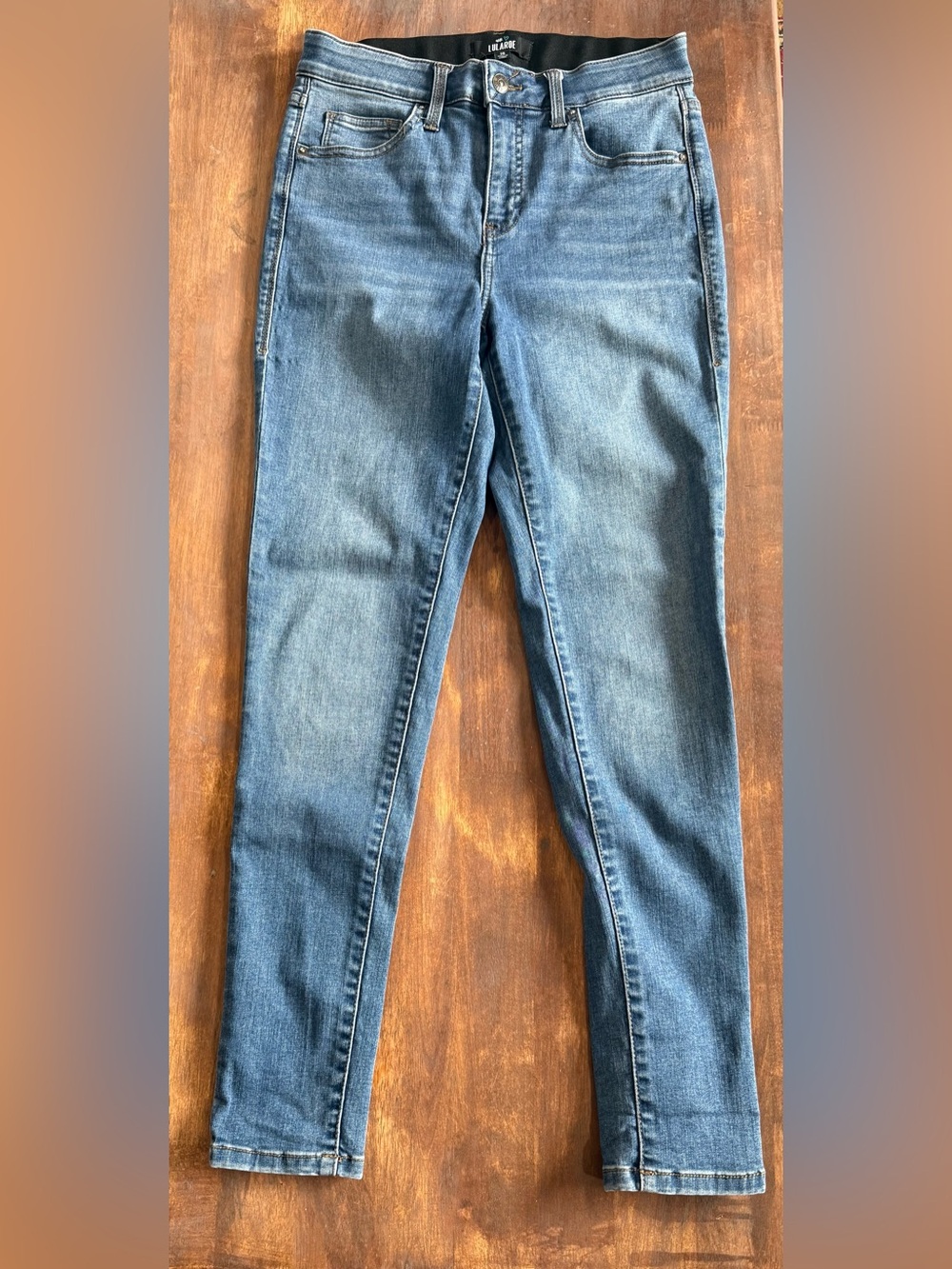 LuLaRoe Skinny Jeans in Medium Blue Wash